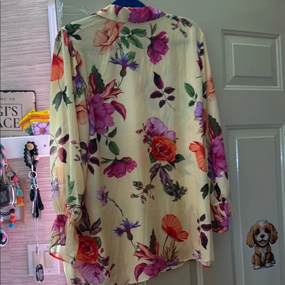 IMAN Floral Women's Top - Yellow with Multicolor Design NWOT - Picture 5 of 8